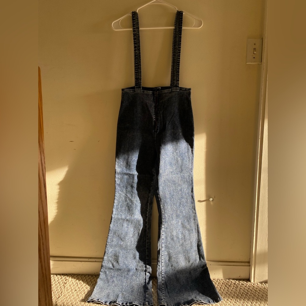 FasionNova Overall Jeans